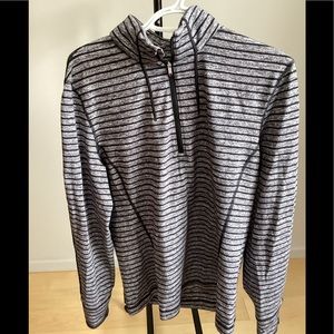 Mens lululemon black and grey quarter zip